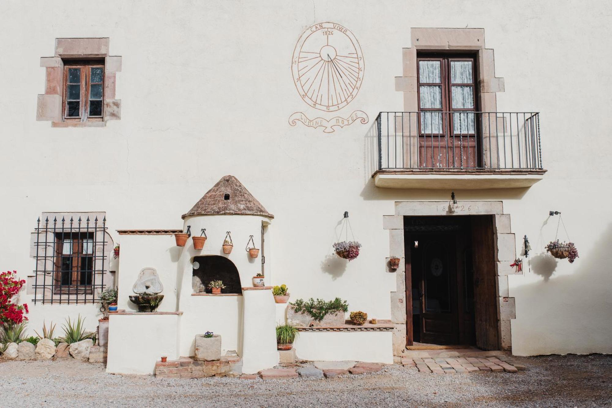 Masia Can Viver - Olive Oil Tourism B&B Bigues I Riells Екстериор снимка