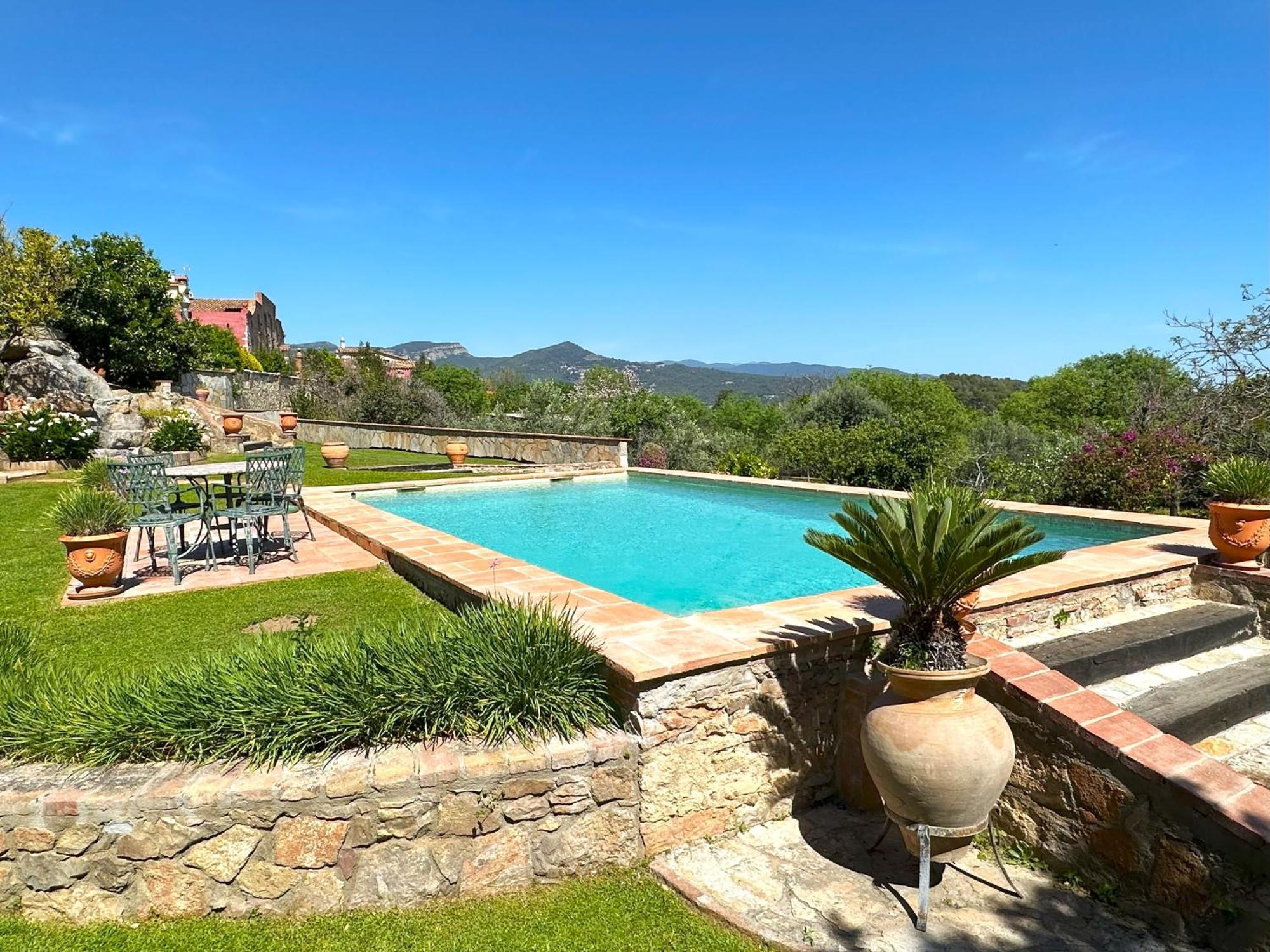 Masia Can Viver - Olive Oil Tourism B&B Bigues I Riells Екстериор снимка