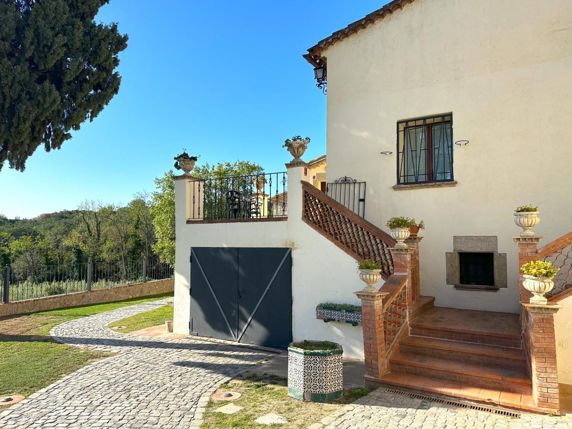 Masia Can Viver - Olive Oil Tourism B&B Bigues I Riells Екстериор снимка