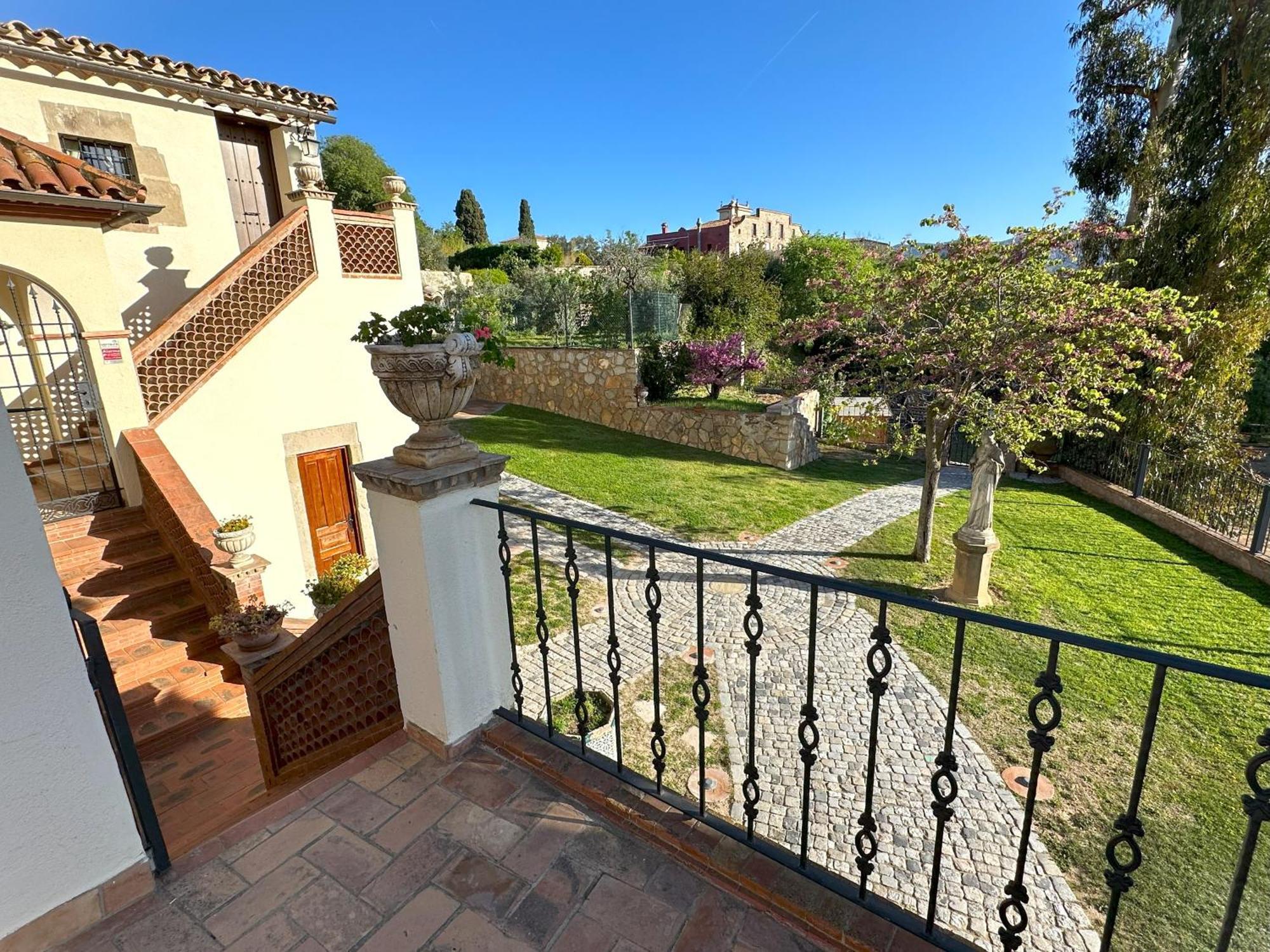 Masia Can Viver - Olive Oil Tourism B&B Bigues I Riells Стая снимка